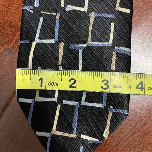 Matrix By Format Black Blue and Cream Tie - Picture 7 of 8
